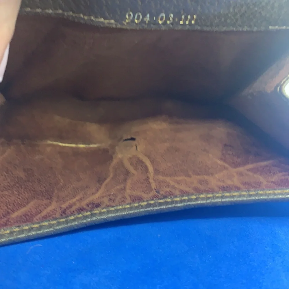 Rarest Gucci GGโ Vintage canvas & leather wallet - Picture 6 of 14